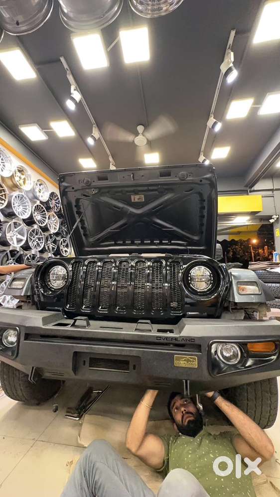 Mahindra Thar Metal Off-roading Bum