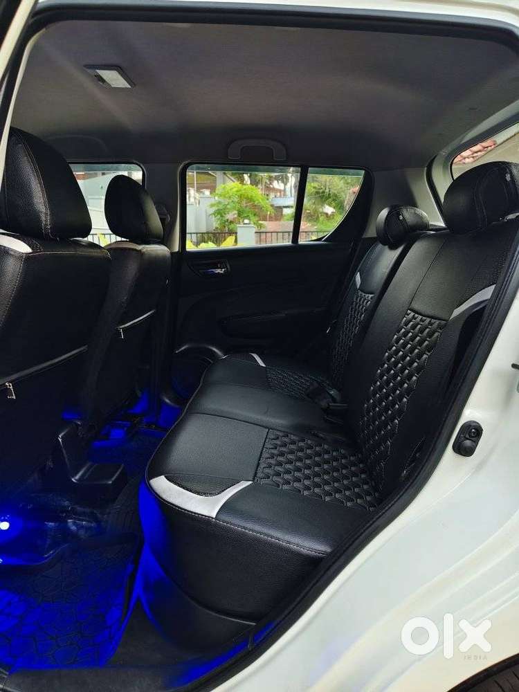 Maruti Suzuki Swift Vxi + Manual, 2016, Petrol