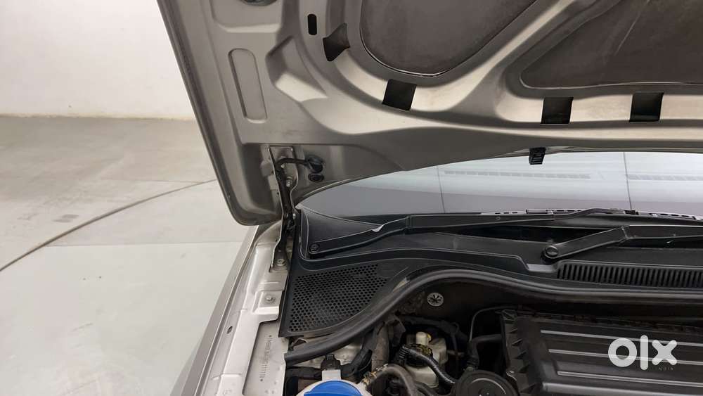 Skoda Rapid 1.6 Mpi At Style, 2017, Petrol