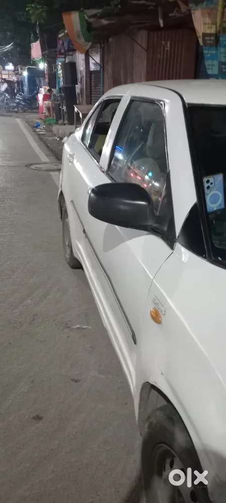 Maruti Suzuki Swift Dzire 2015