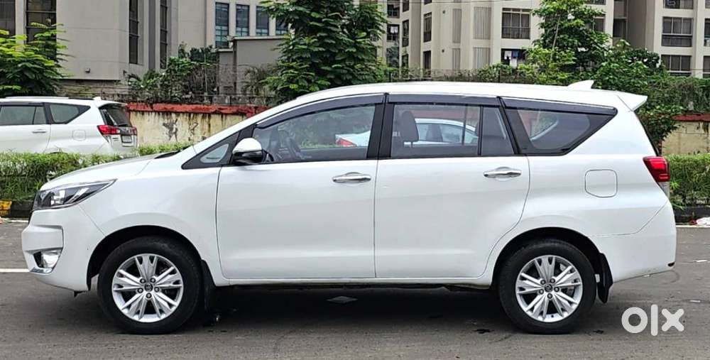 Toyota Innova Crysta [2020-ongoing] 2.4 Gx 8 Str, 2023, Diesel