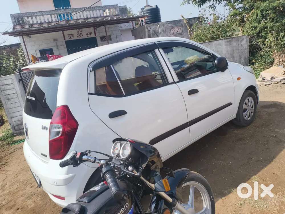 Hyundai I10 2011 Petrol 64000 Km Driven