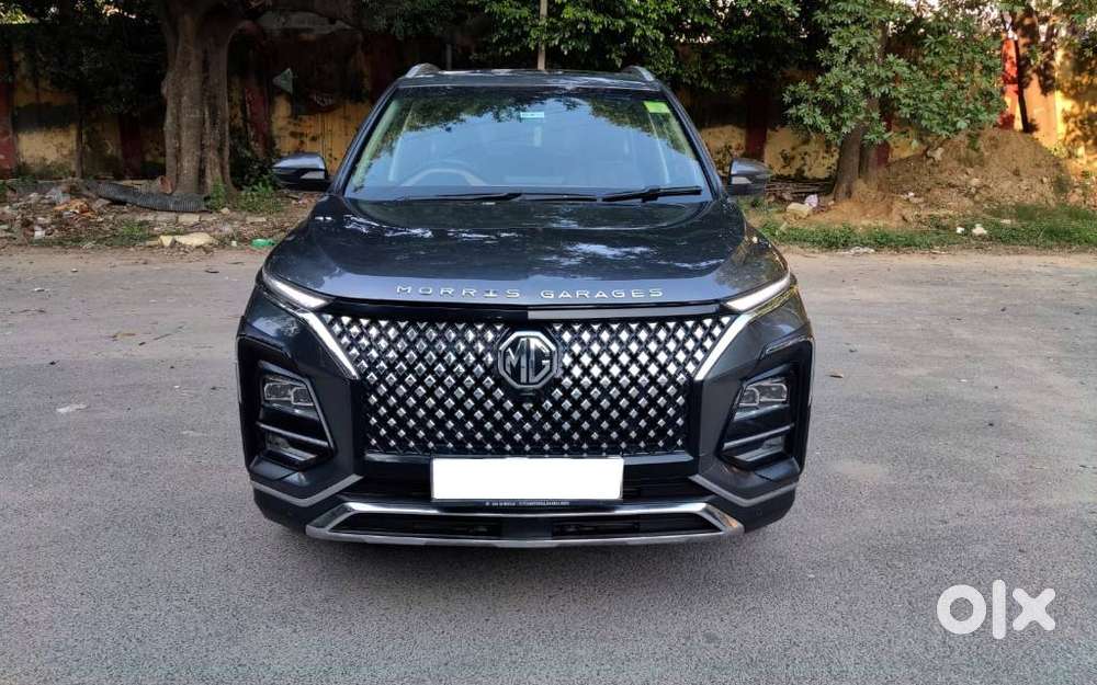 Mg Hector Plus Sharp Pro 1.5 Turbo Petrol Cvt 7 Str, 2023, Petrol