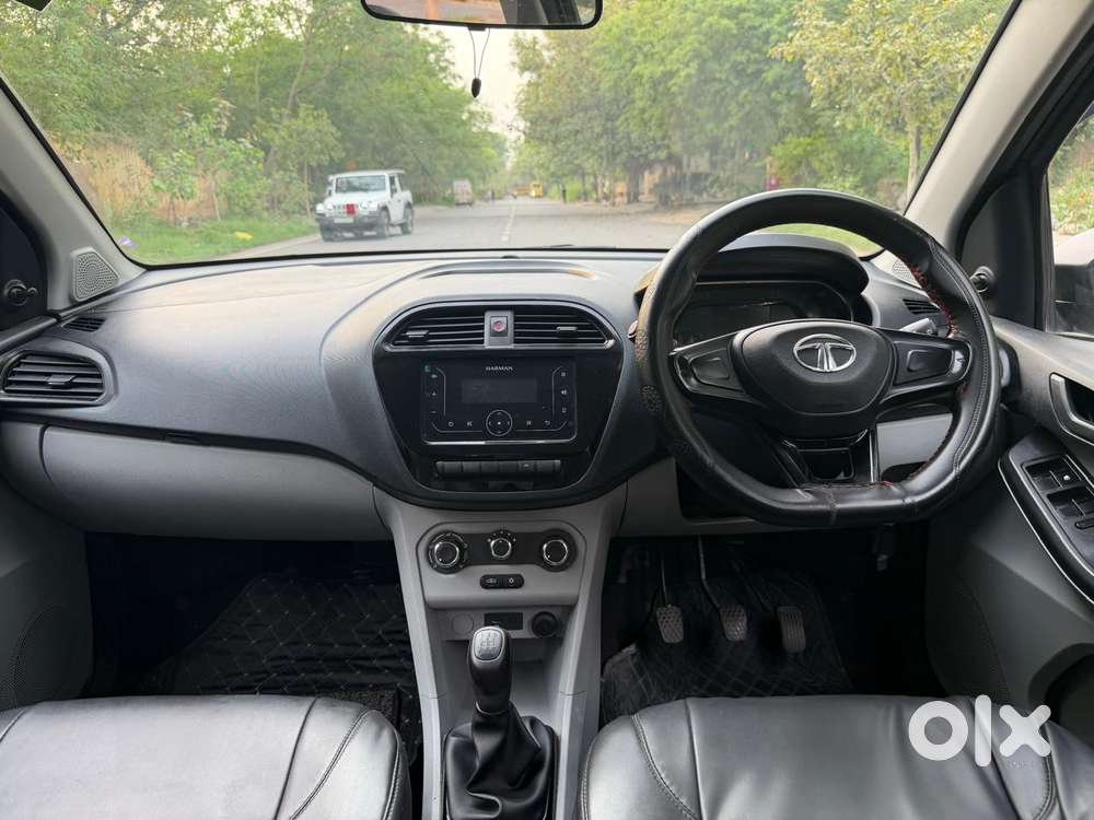 Tata Tiago 1.2 Revotron Xm Cng, 2023, Cng & Hybrids