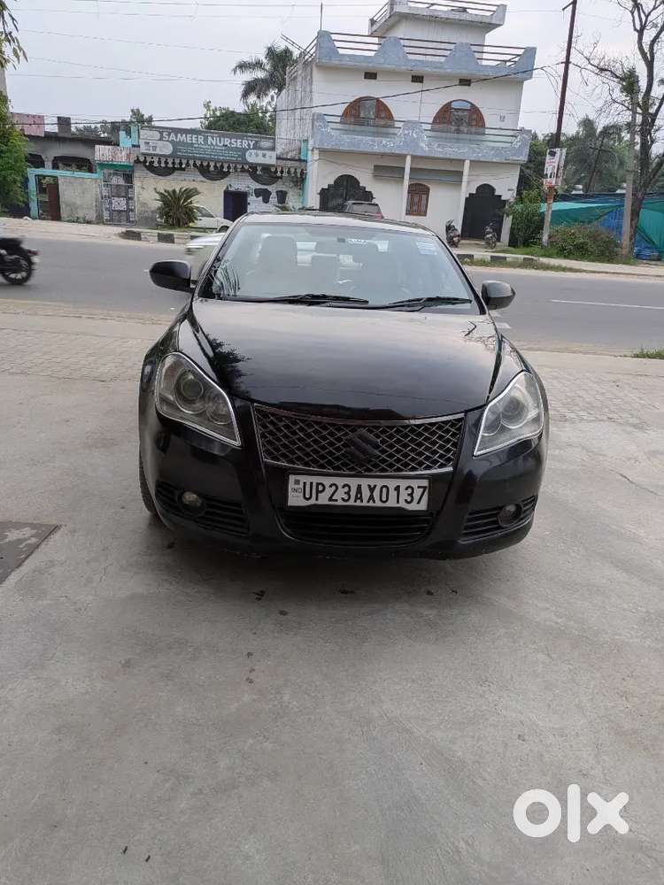 Maruti Suzuki Kizashi 2011 Petrol Manual