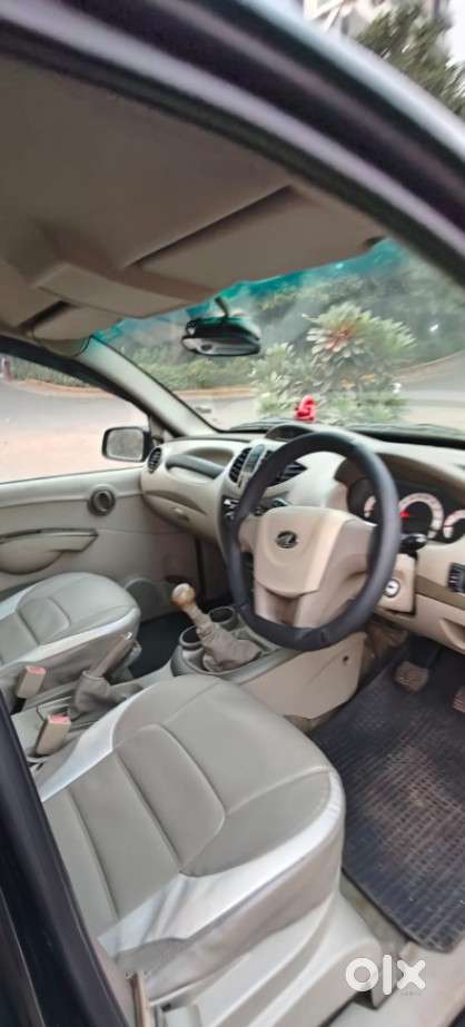 Mahindra Quanto C4, 2013, Diesel