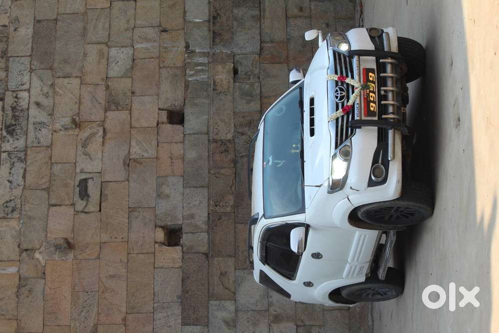 Fortuner Car Number -9999