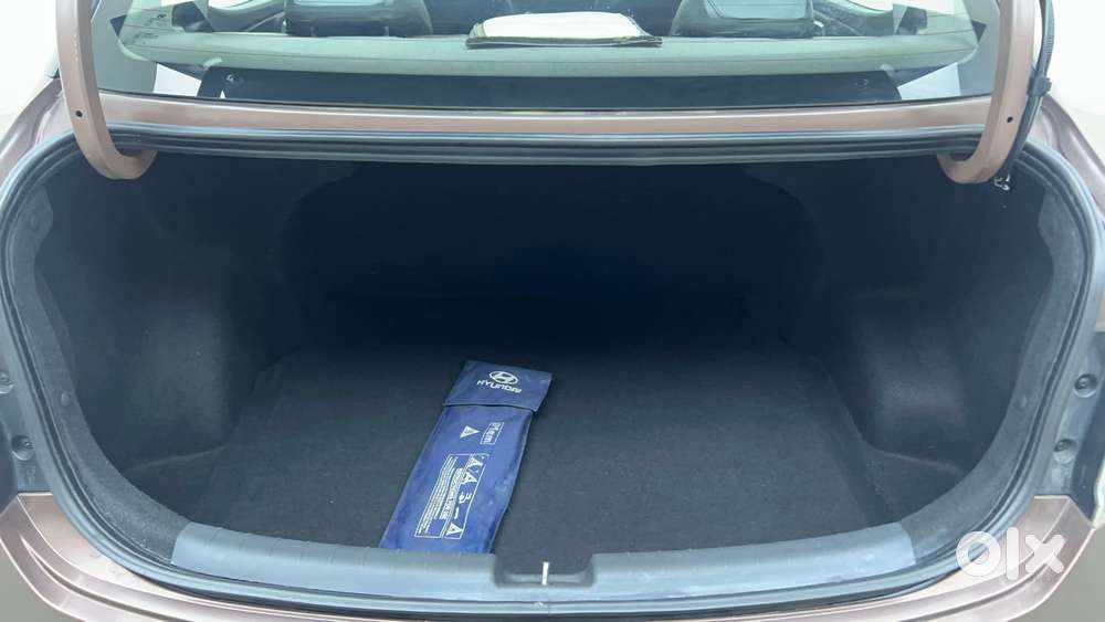 Hyundai Aura [2023-ongoing] 1.2 Sx Plus Petrol Amt, 2020, Petrol