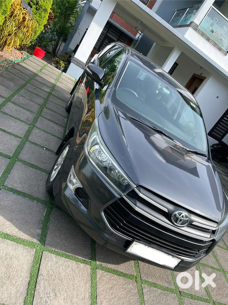 Toyota Innova Crysta 2017