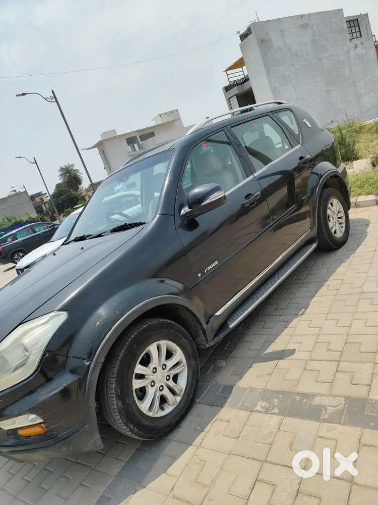 Rexton  Automatic Gadi Hai
