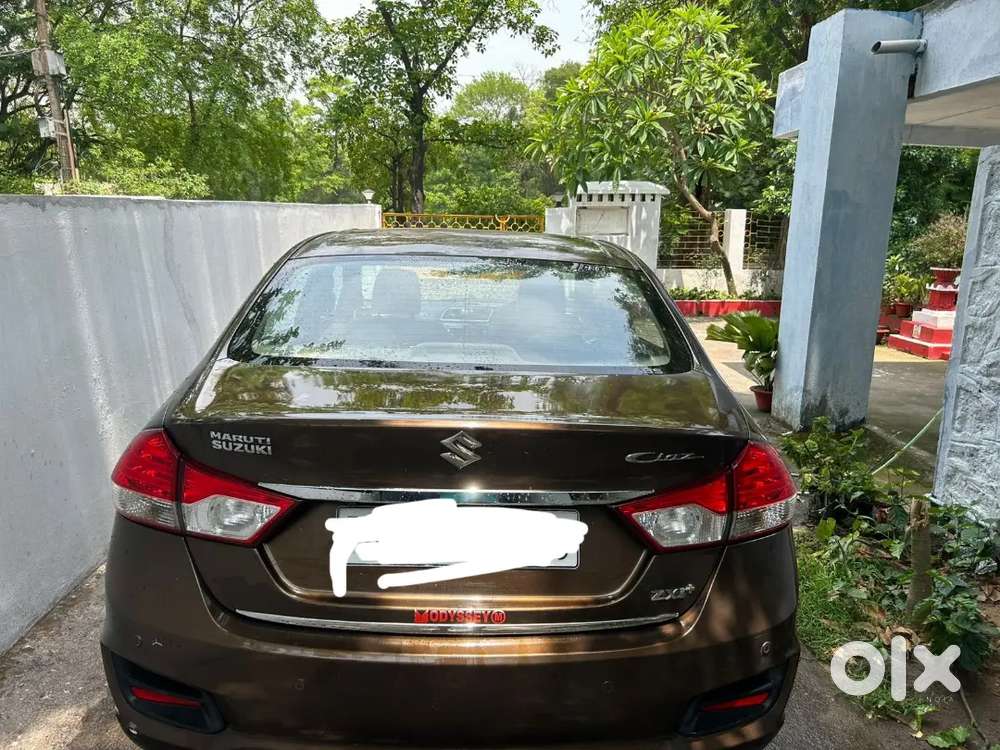 Ciaz Zxi+ Brown