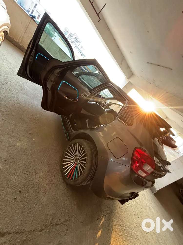 Maruti Baleno Alpha (top Model) - Push Button Alloys