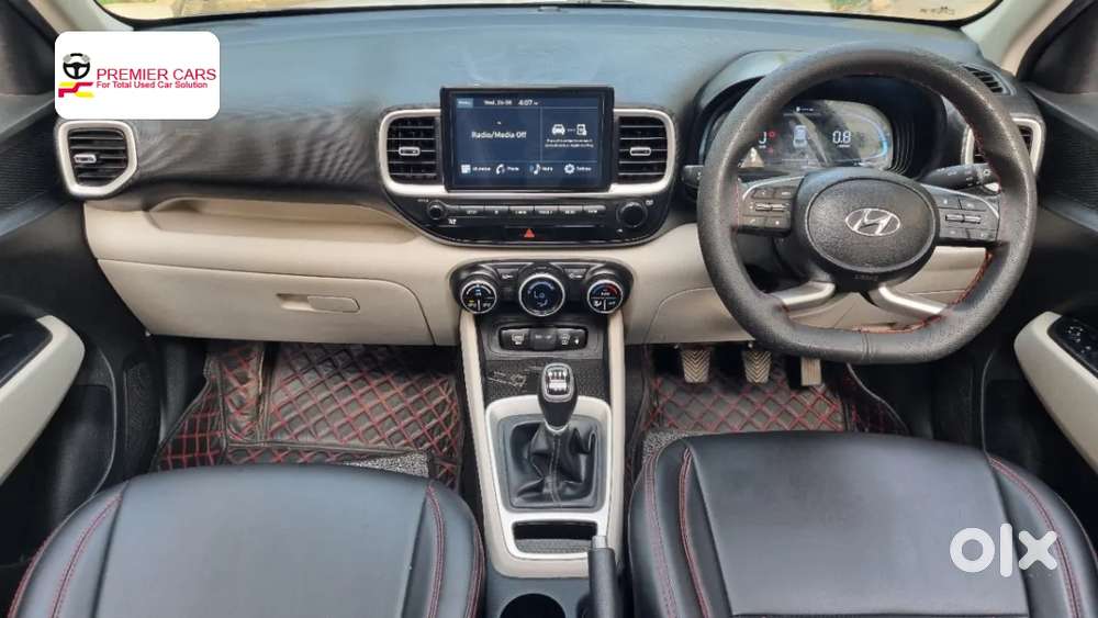 Hyundai Venue [2022-ongoing] 1.5 Crdi Sx, 2023, Diesel