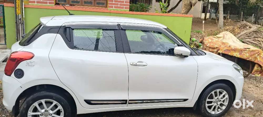 Maruti Suzuki Swift 2023 Cng & Hybrids Well Maintained