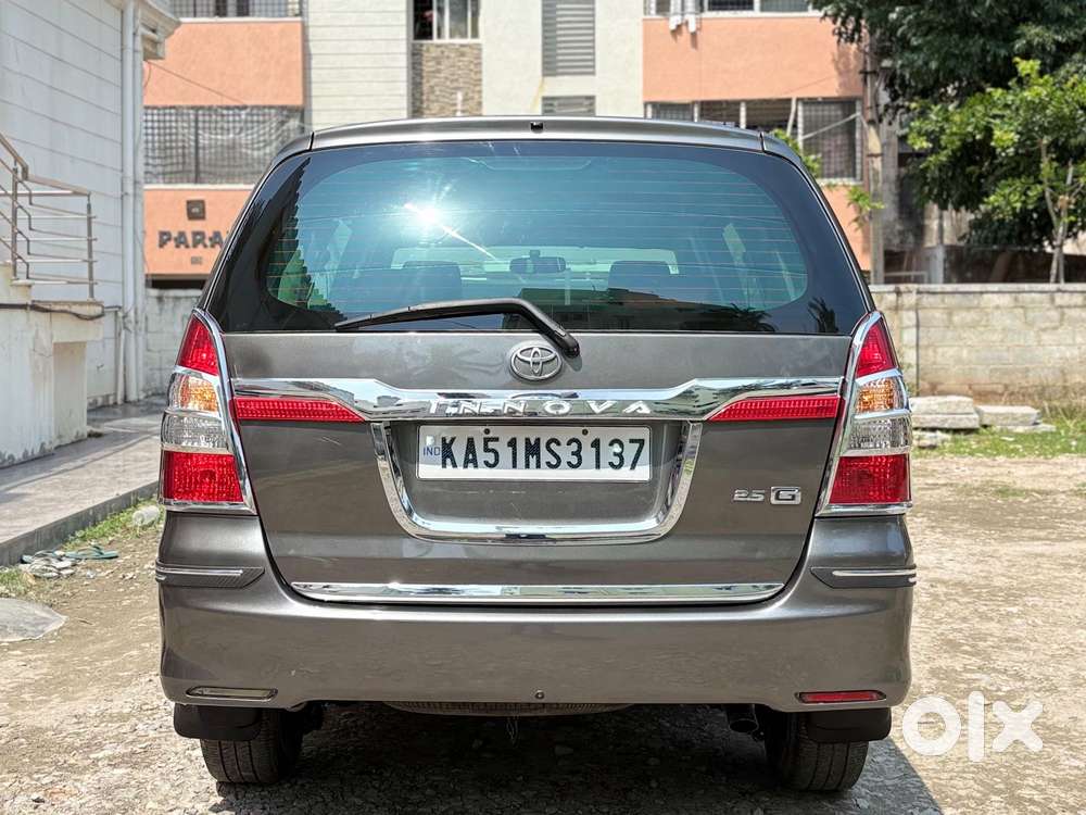 Toyota Innova 2009-2011 2.5 Gx 8 Str, 2012, Diesel