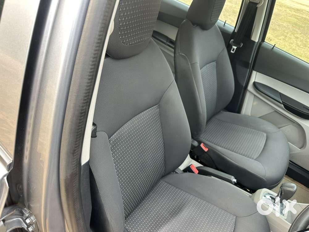 Tata Tiago 1.2 Soccer Edition Amt, 2000, Petrol