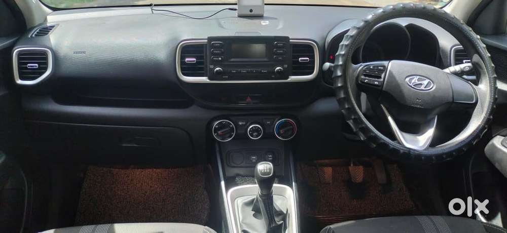 Hyundai Venue S Plus Mt 1.2 Kappa, 2021, Petrol