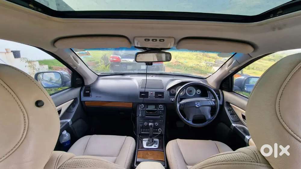 Volvo Xc90 Showroom Maintenaned