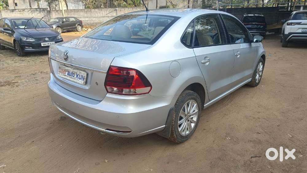 Volkswagen Vento 2013-2015 1.6 Highline, 2016, Petrol