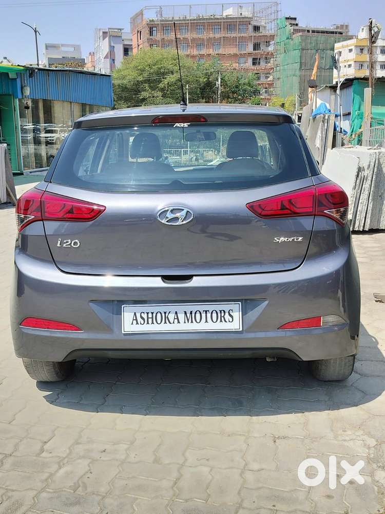 Hyundai I20 Sportz 1.2 Bs-iv, 2017, Petrol