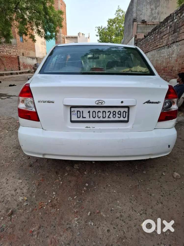 Hyundai Accent 2012 Petrol/cng Non-accidental  New Tyres  Ac Working