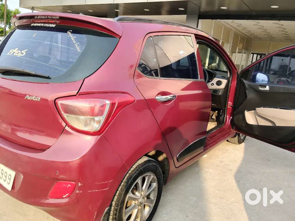 Hyundai Grand I10 2015 Diesel 79356 Km Driven