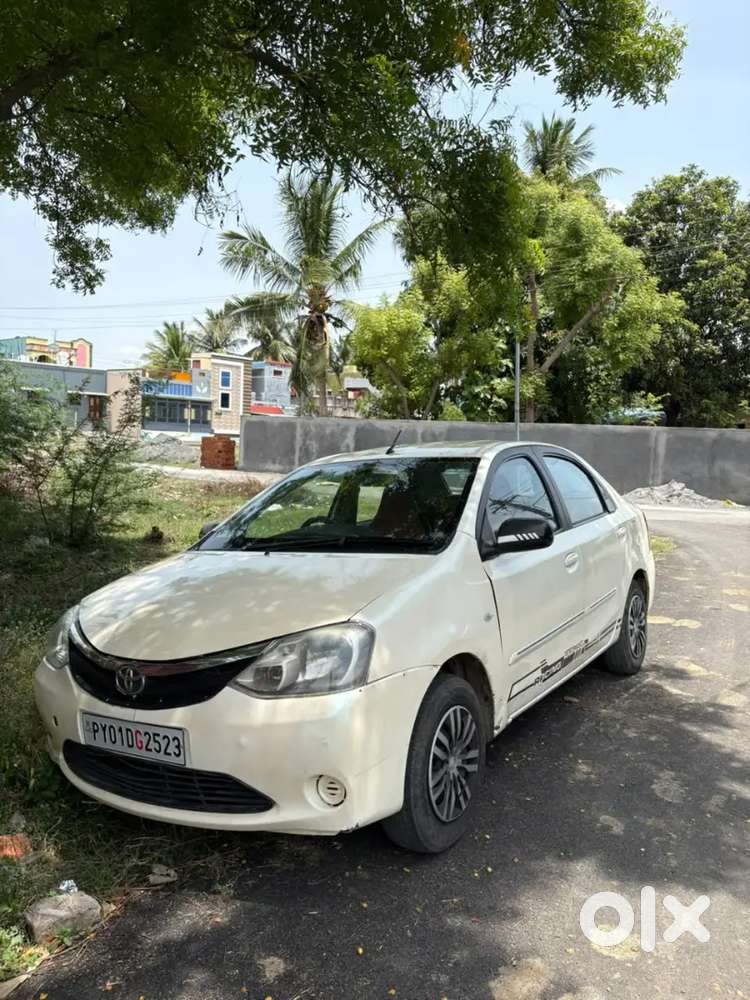 Toyota Etios Petrol+cng