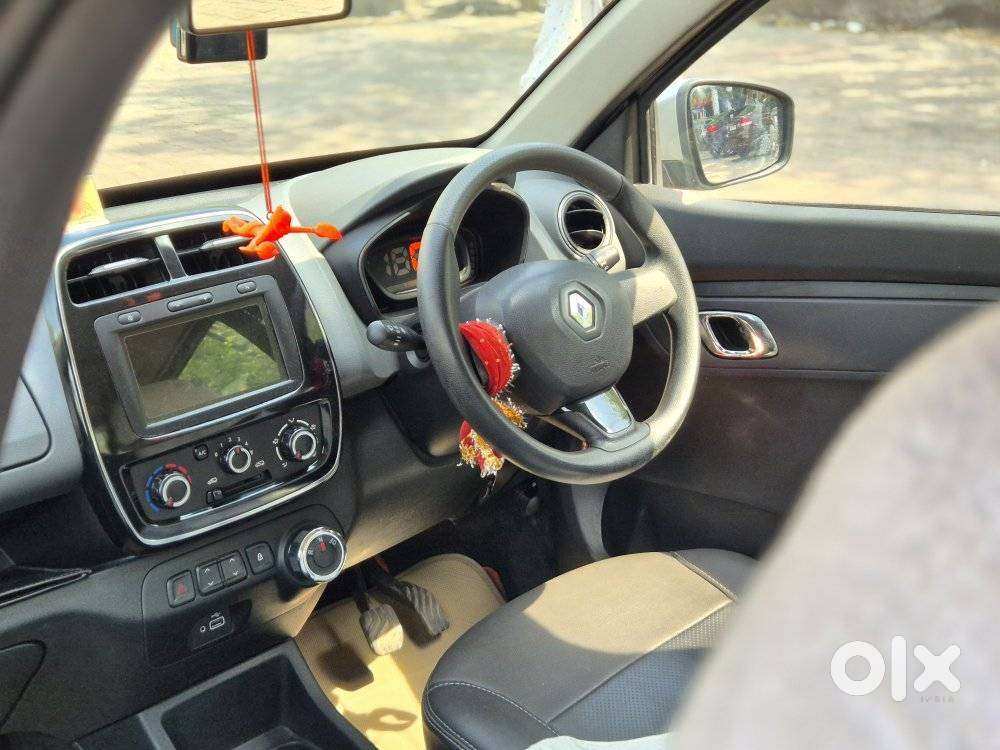 Renault Kwid 1.0 Rxt (o) Easy-r, 2019, Petrol