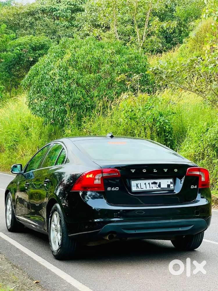 2013 Volvo S60 D4 Luxury Diesel Sedan