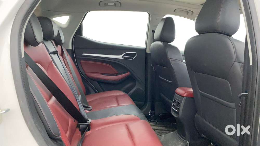 Mg Astor 1.3 Savvy Turbo At S Red, 2023, Petrol