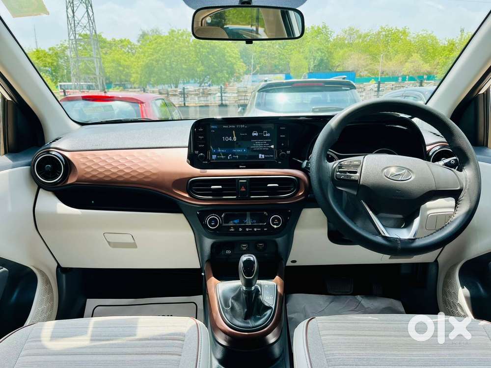 Hyundai Aura Sx Plus Automatic, 2022, Petrol