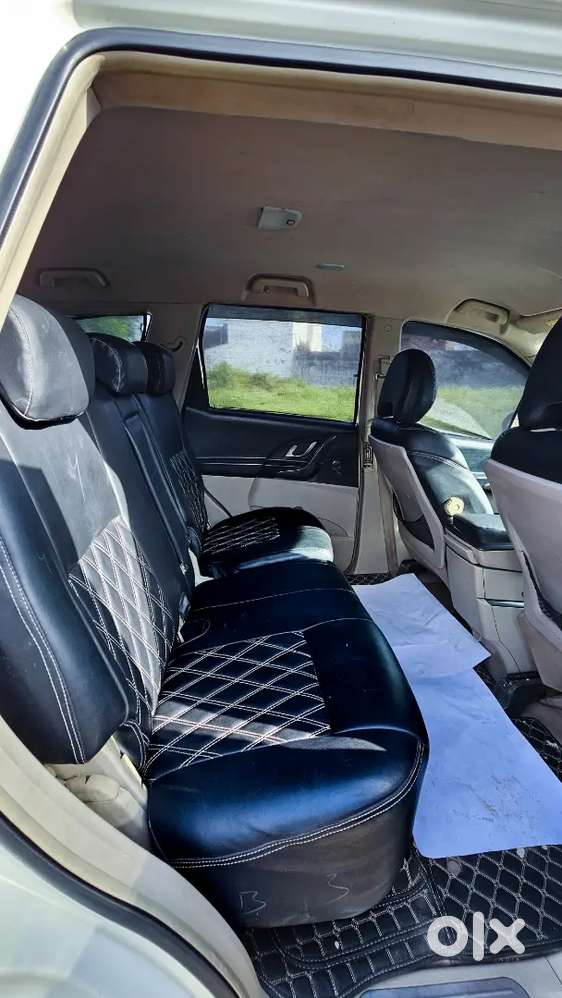 Mahindra Xuv500 2017