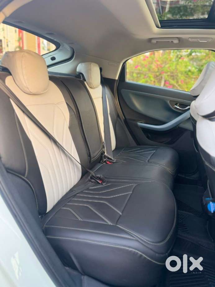 Tata Curvv Creative Plus S 1.2 Revotron Petrol 7dca, 2024, Petrol