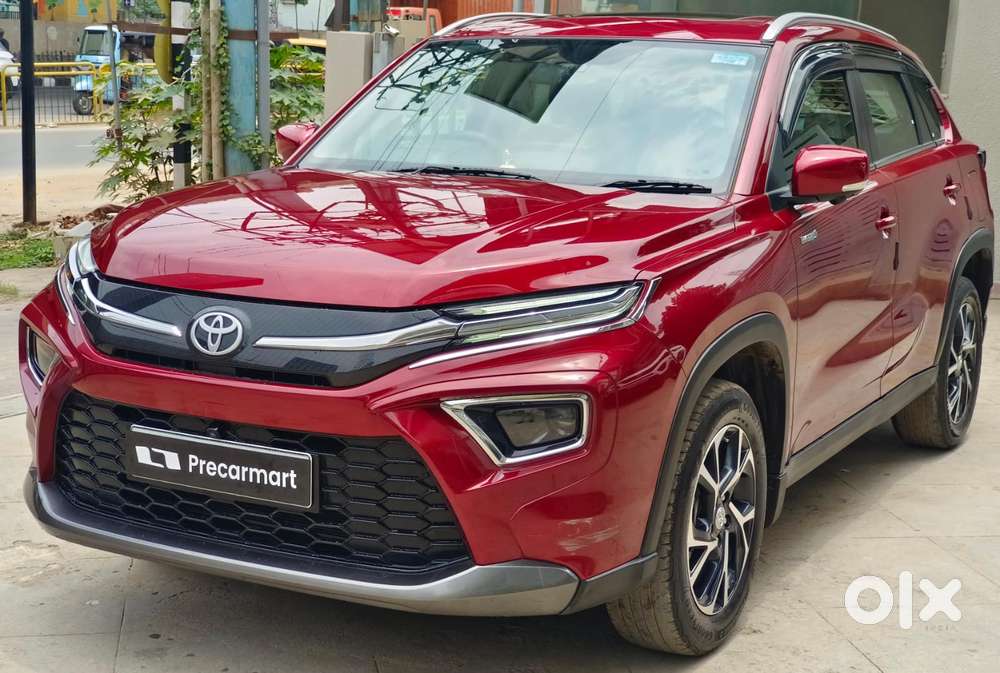 Toyota Urban Cruiser Hyryder, 2023, Petrol