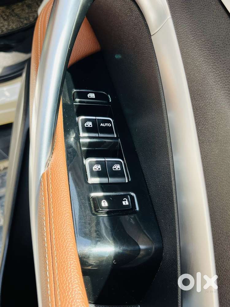Mg Hector Plus Sharp Cvt, 2021, Petrol