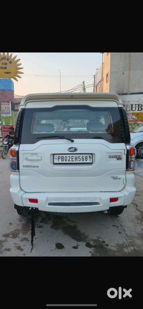 Mahindra Scorpio S10, 2015, Diesel
