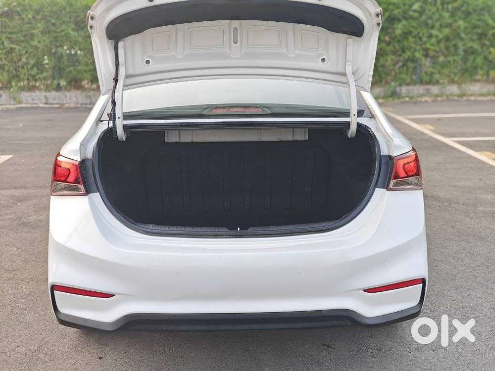 Hyundai Verna Crdi 1.6 At Sx Plus, 2018, Diesel