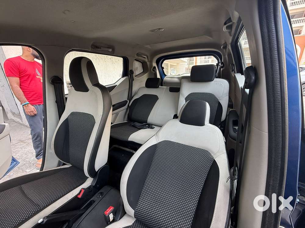 2022 Renault Triber Petrol Manual