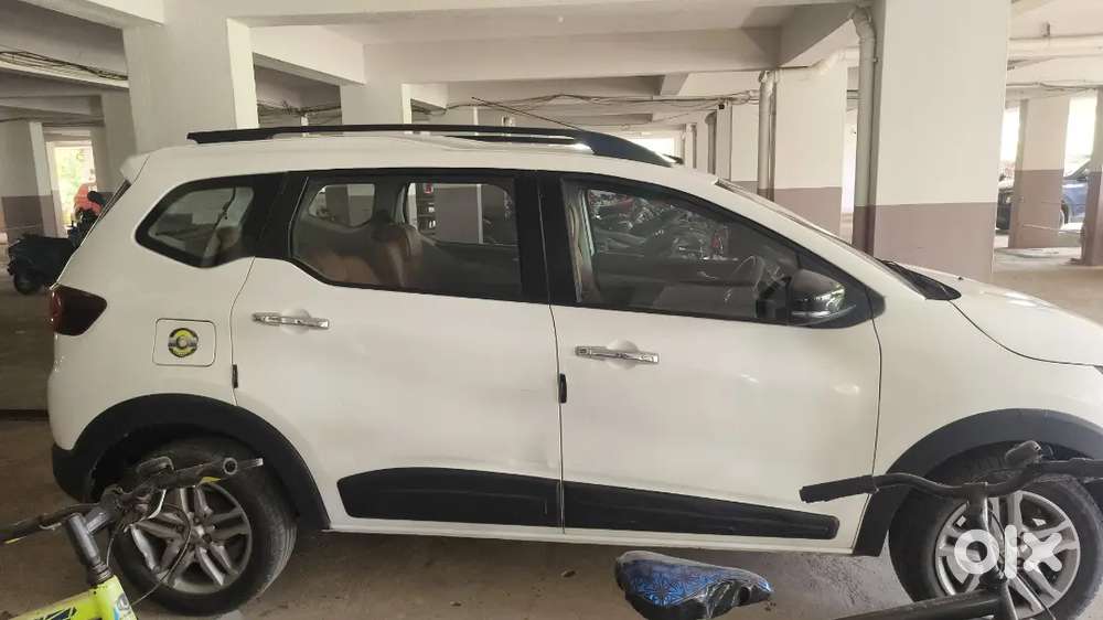 Car+driver Both Available For Rent (travells Vehicle) Not For Sale