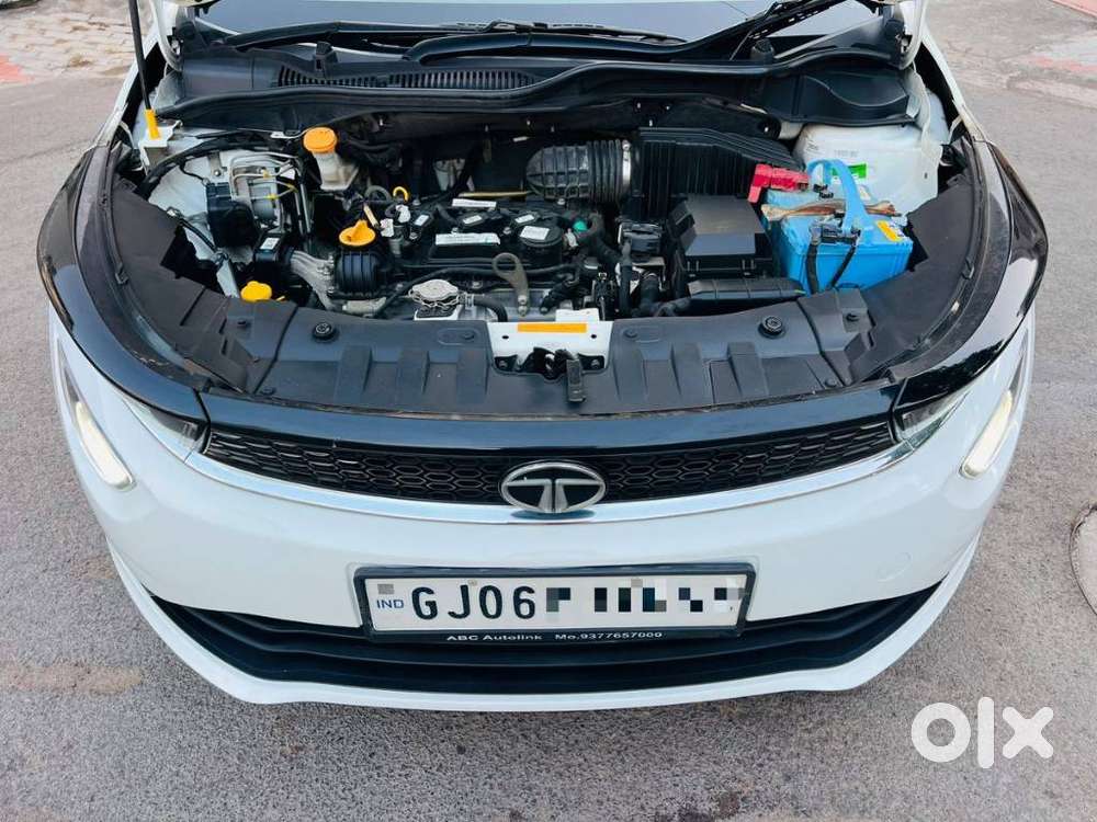Tata Altroz Xz, 2022, Petrol