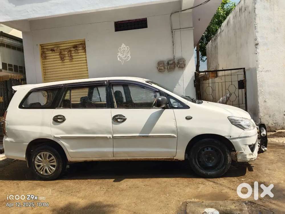 Toyota Innova Diesel 2013 Year