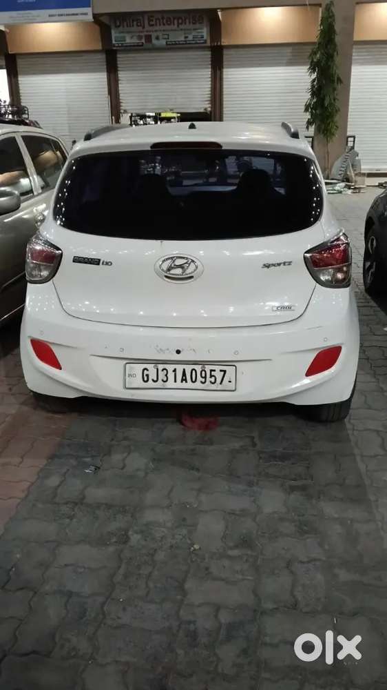Hyundai Grand I10 2016 Diesel 92000 Km Driven