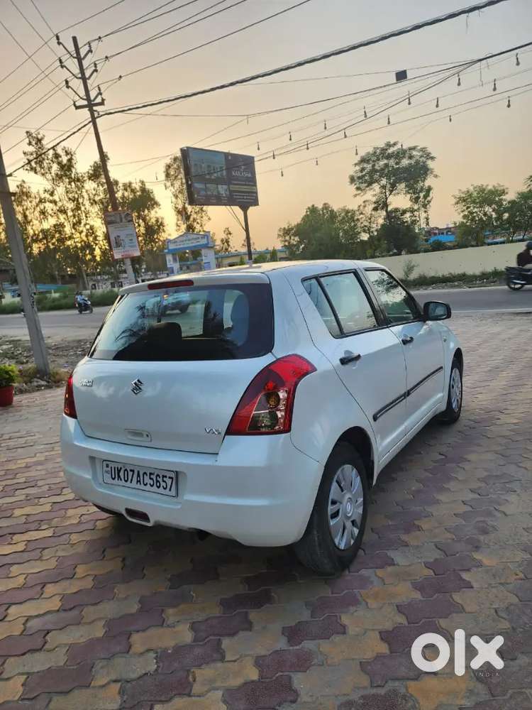 Maruti Suzuki Swift 2011 Petrol 71500 Km Driven