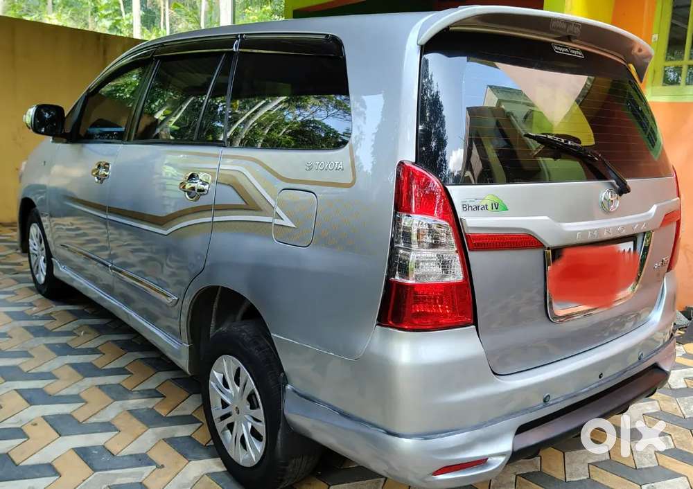 Toyota Innova Diesel Manual 7 Seater 2015