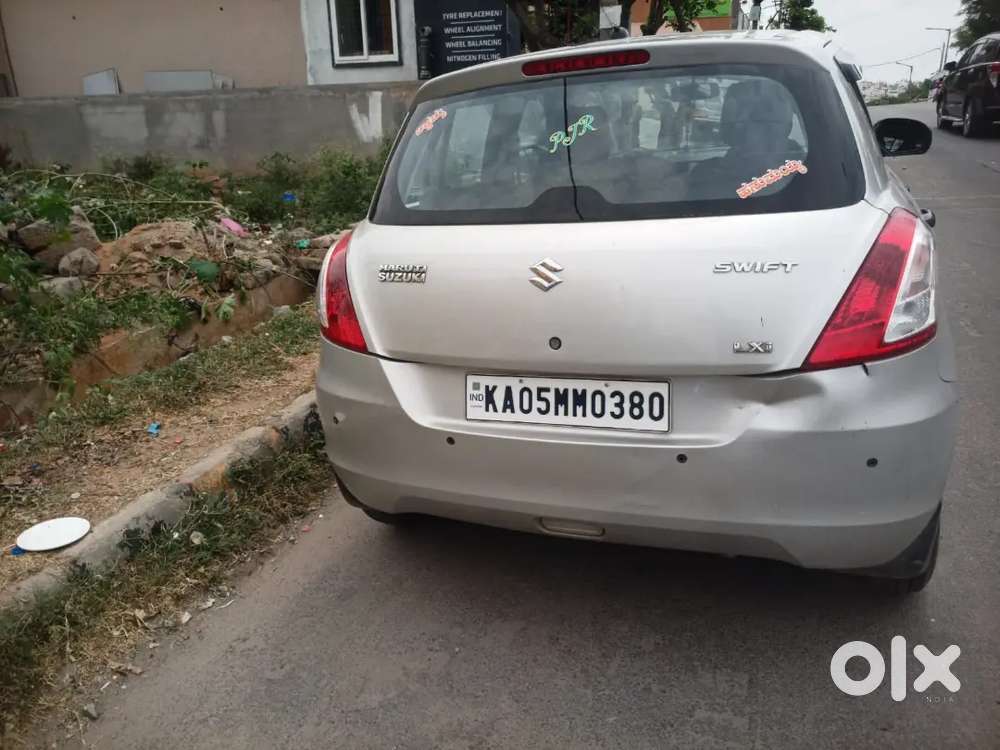 Maruti Suzuki Swift 2012 Petrol Car