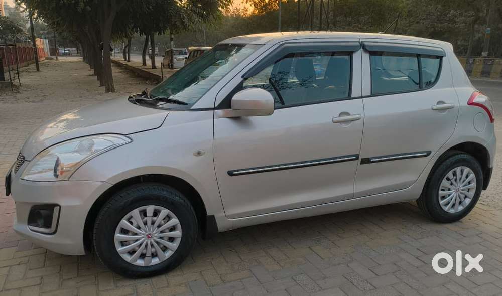 Maruti Suzuki Swift 2018 Lxi, 2017, Petrol