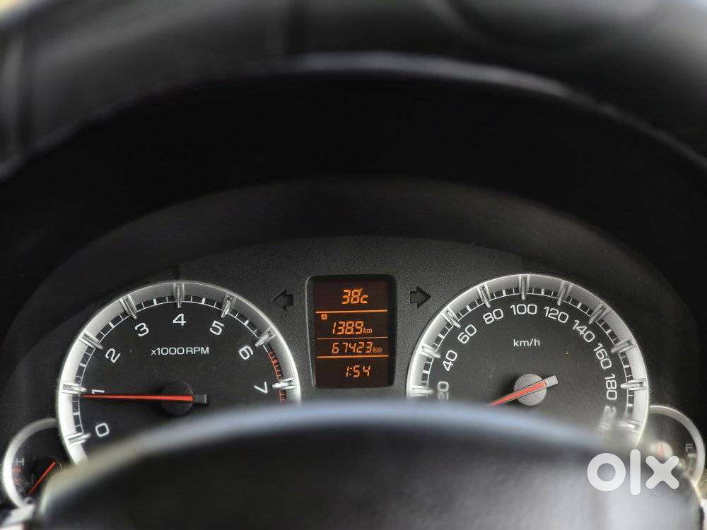 Maruti Suzuki Swift Zxi, 2011, Cng & Hybrids