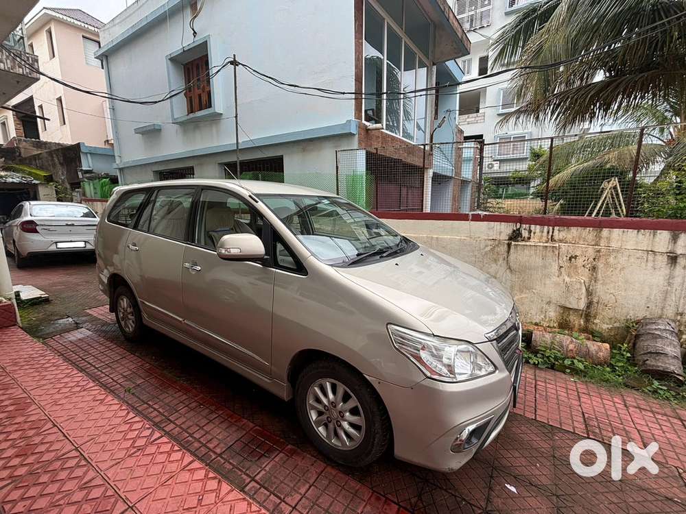Toyota Innova For Rent