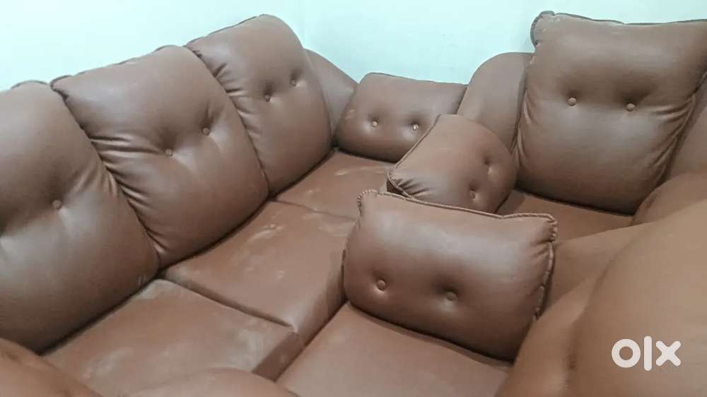 Poly leather 5 seater sofa set