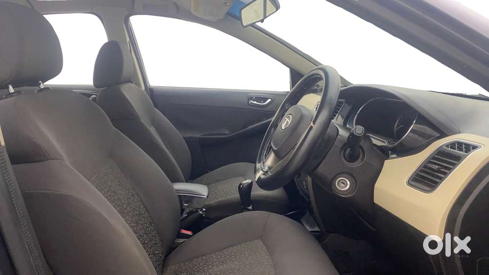 Tata Zest  1.2 Revotron Xt, 2015, Petrol